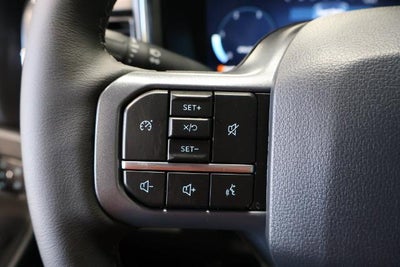 2027 Ford Super Duty F-350 SRW Lariat