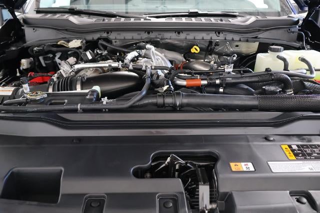 2027 Ford Super Duty F-350 SRW Lariat