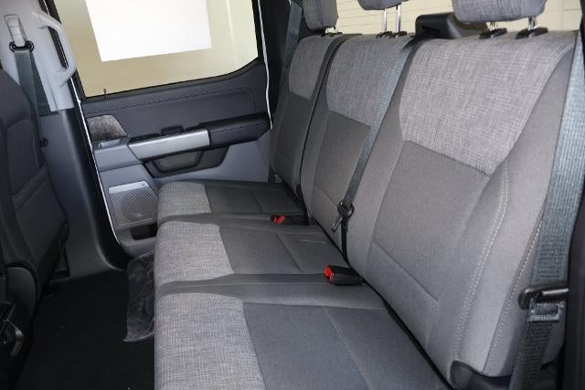 2027 Ford Super Duty F-350 SRW XLT