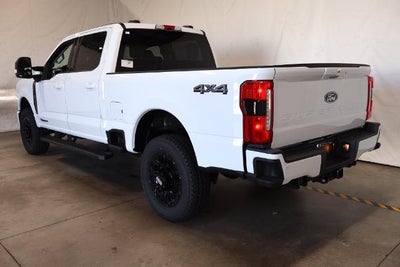 2027 Ford Super Duty F-350 SRW XLT