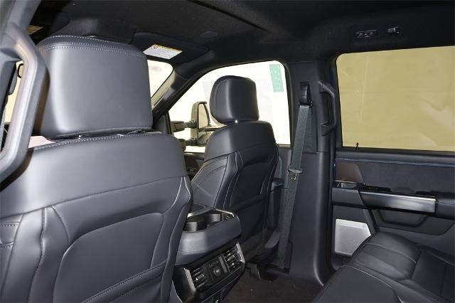 2026 Ford Super Duty F-350 SRW Platinum