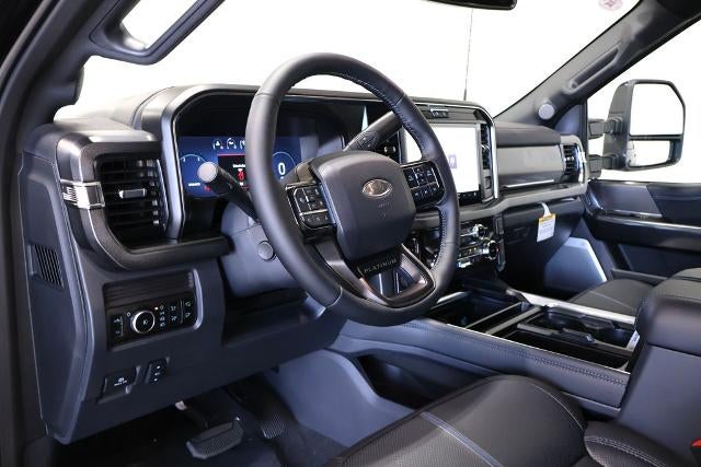2026 Ford Super Duty F-350 SRW Platinum