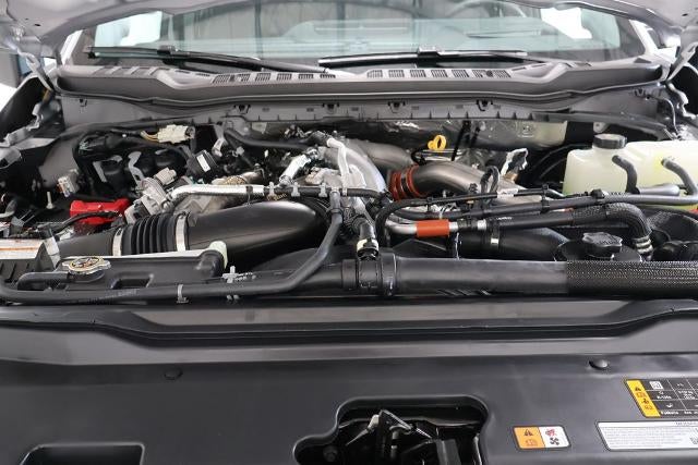 2027 Ford Super Duty F-350 SRW Lariat