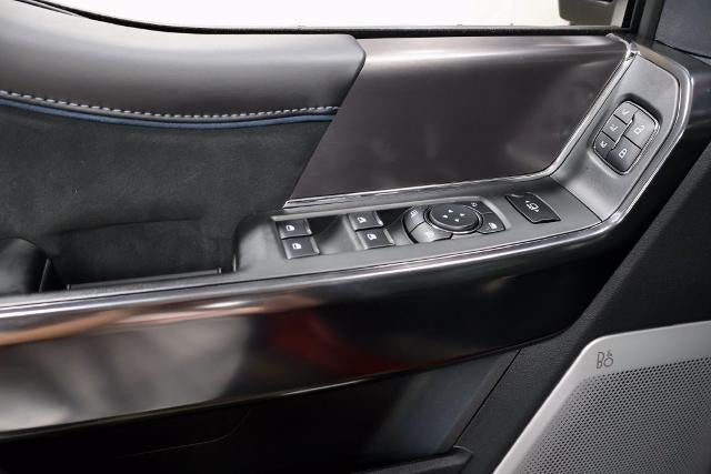 2027 Ford Super Duty F-350 SRW Platinum