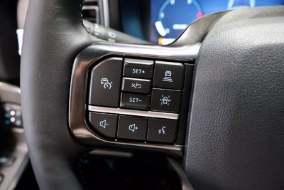 2027 Ford Super Duty F-350 SRW Platinum