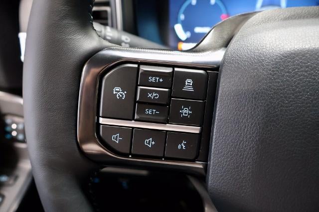 2027 Ford Super Duty F-350 SRW Platinum