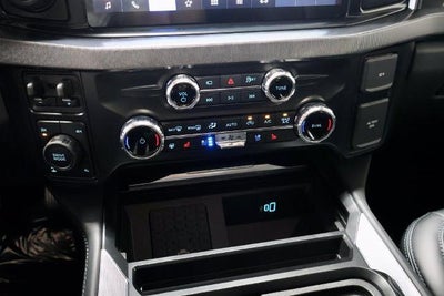 2027 Ford Super Duty F-350 SRW Platinum