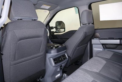 2027 Ford Super Duty F-350 SRW XLT