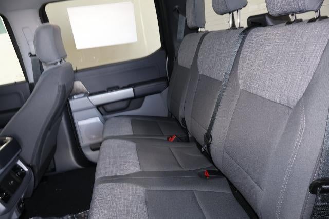 2027 Ford Super Duty F-350 SRW XLT