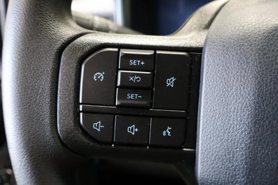 2027 Ford Super Duty F-350 SRW XLT