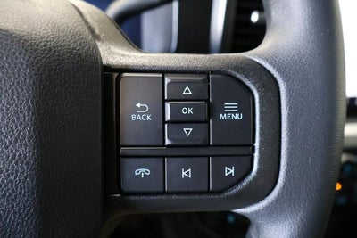 2027 Ford Super Duty F-350 SRW XLT