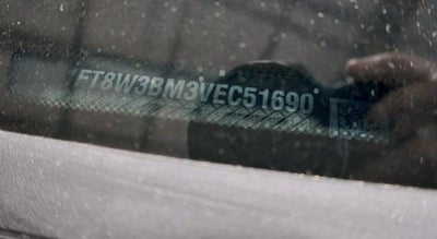 2027 Ford Super Duty F-350 SRW XLT