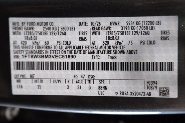 2027 Ford Super Duty F-350 SRW XLT
