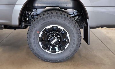 2027 Ford Super Duty F-350 SRW XLT