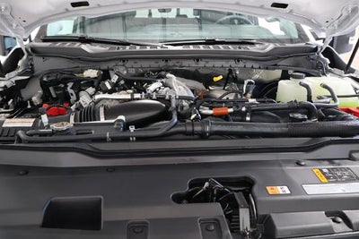2027 Ford Super Duty F-350 SRW XLT
