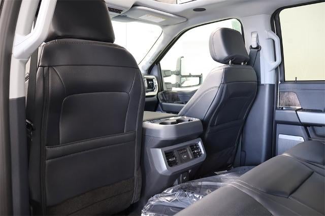 2025 Ford Super Duty F-350 SRW Lariat