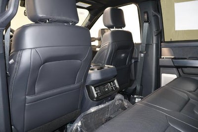 2027 Ford Super Duty F-350 SRW Platinum