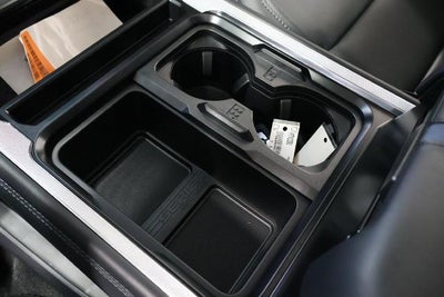 2027 Ford Super Duty F-350 SRW Platinum