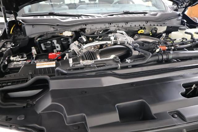 2027 Ford Super Duty F-350 SRW Platinum