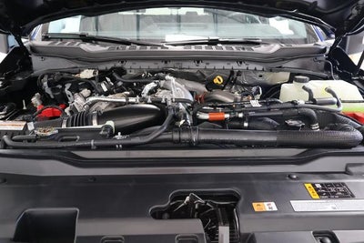 2027 Ford Super Duty F-350 SRW XLT