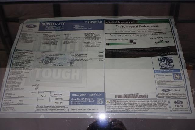 2027 Ford Super Duty F-350 SRW XLT