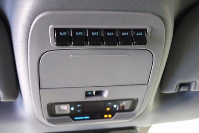 2027 Ford Super Duty F-350 SRW XL