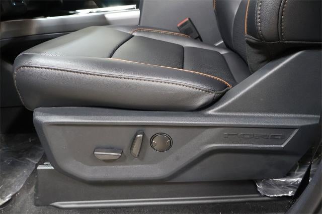 2025 Ford Super Duty F-350 SRW Lariat