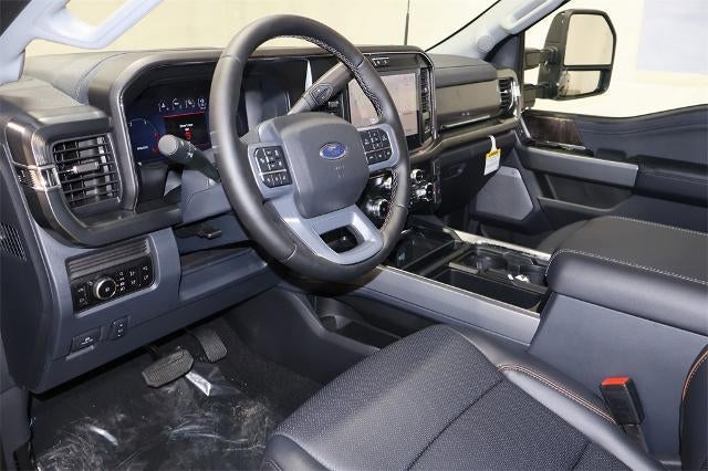 2025 Ford Super Duty F-350 SRW Lariat