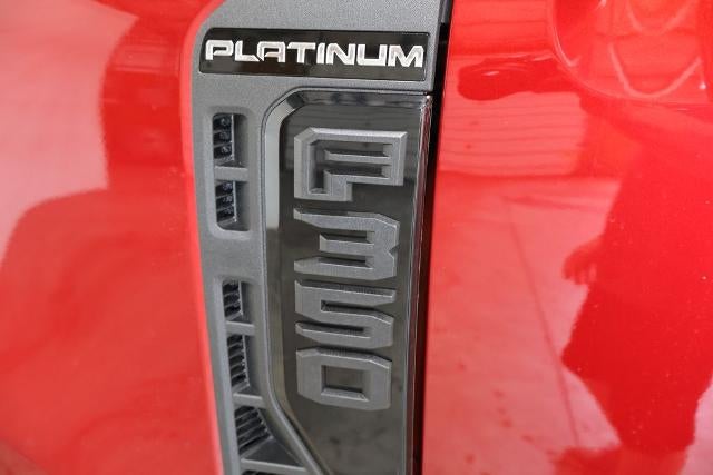 2026 Ford Super Duty F-350 SRW Platinum