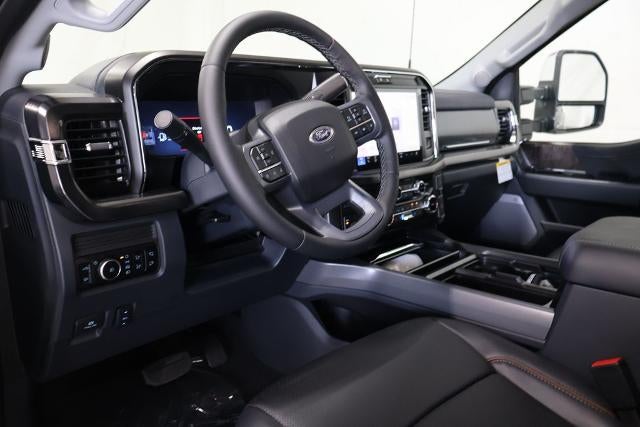 2026 Ford Super Duty F-350 SRW Lariat