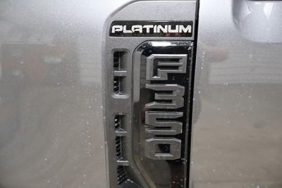 2026 Ford Super Duty F-350 SRW Platinum