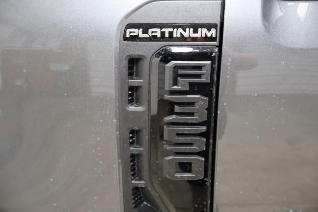 2026 Ford Super Duty F-350 SRW Platinum