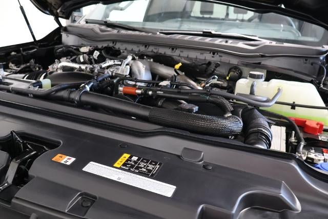 2027 Ford Super Duty F-350 SRW Platinum