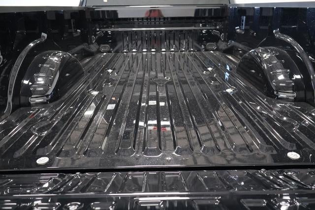 2027 Ford Super Duty F-350 SRW Platinum