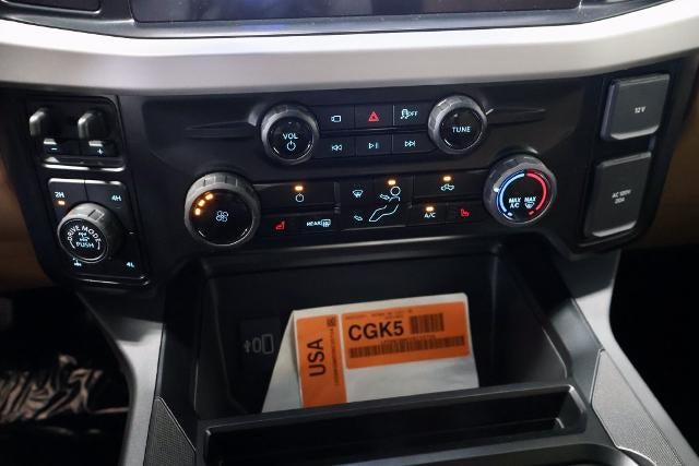 2027 Ford Super Duty F-350 SRW XLT