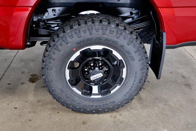 2027 Ford Super Duty F-350 SRW XLT