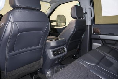 2026 Ford Super Duty F-350 SRW Lariat