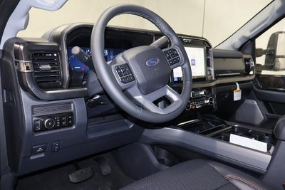 2026 Ford Super Duty F-350 SRW Lariat