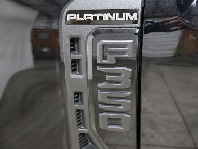 2026 Ford Super Duty F-350 SRW Platinum