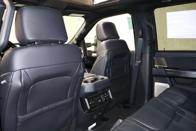 2026 Ford Super Duty F-350 SRW Platinum
