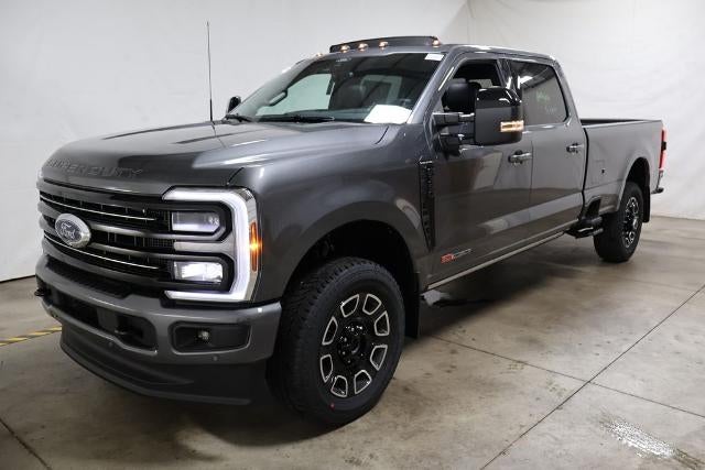 2026 Ford Super Duty F-350 SRW Platinum