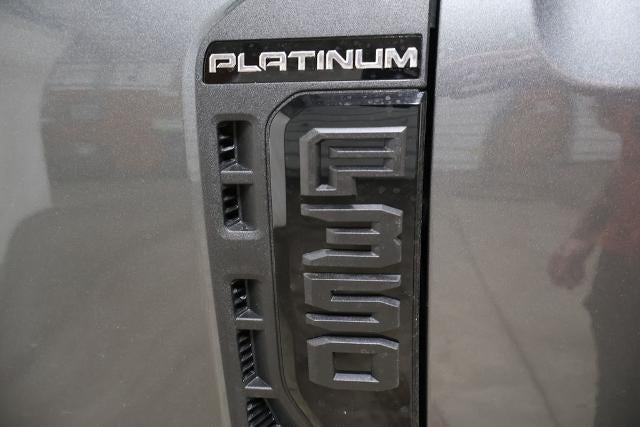2026 Ford Super Duty F-350 SRW Platinum