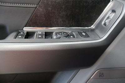 2027 Ford Super Duty F-350 SRW XLT