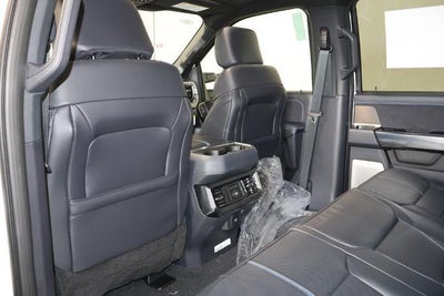 2026 Ford Super Duty F-350 SRW Platinum