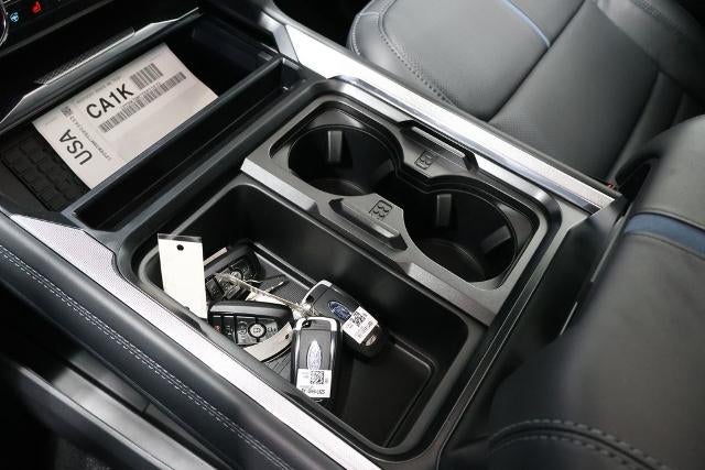 2026 Ford Super Duty F-350 SRW Platinum