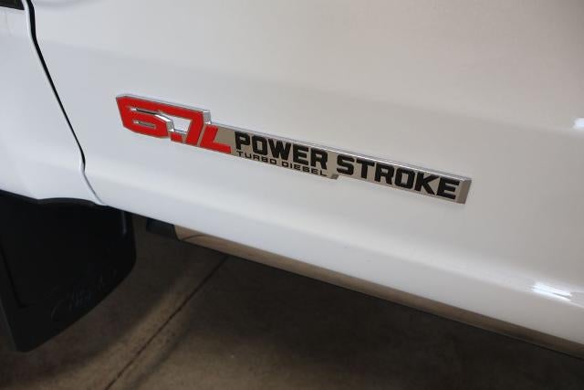 2026 Ford Super Duty F-350 SRW Platinum