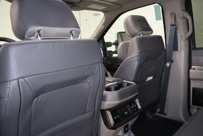 2026 Ford Super Duty F-350 SRW Platinum
