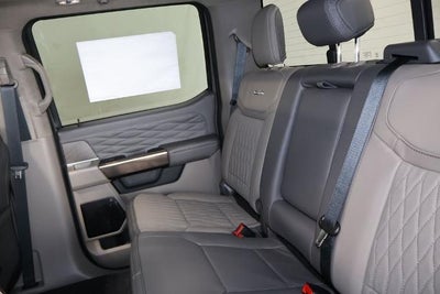 2026 Ford Super Duty F-350 SRW Platinum