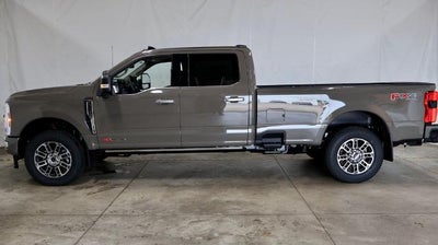 2026 Ford Super Duty F-350 SRW Platinum