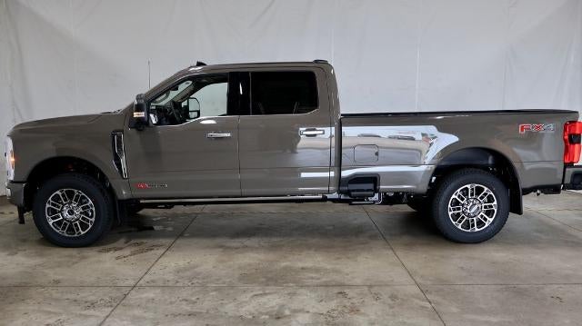 2026 Ford Super Duty F-350 SRW Platinum